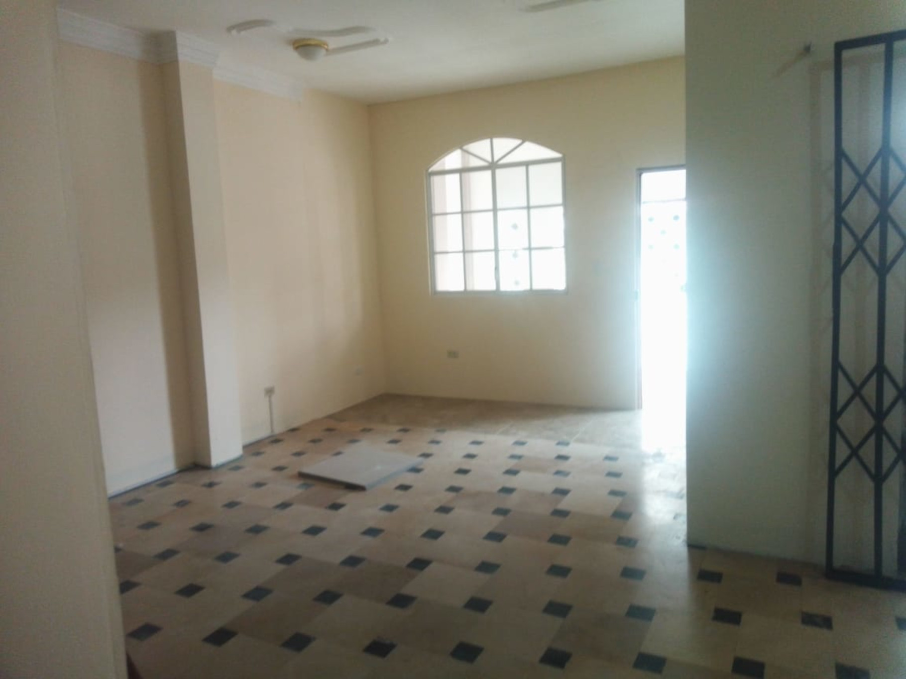 Casa en venta – Ciudadela Guayacanes, Guayaquil